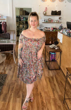 Load image into Gallery viewer, Blakeley Black Floral Amber Dress